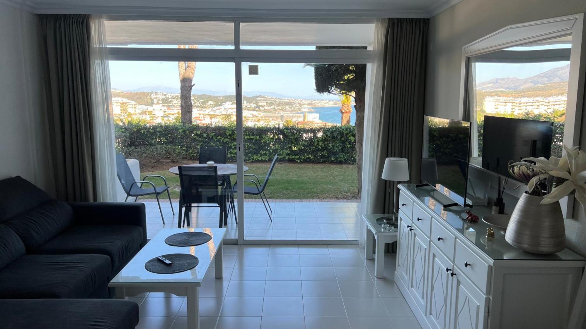Apartament Rancho B Miraflores Малага Екстериор снимка